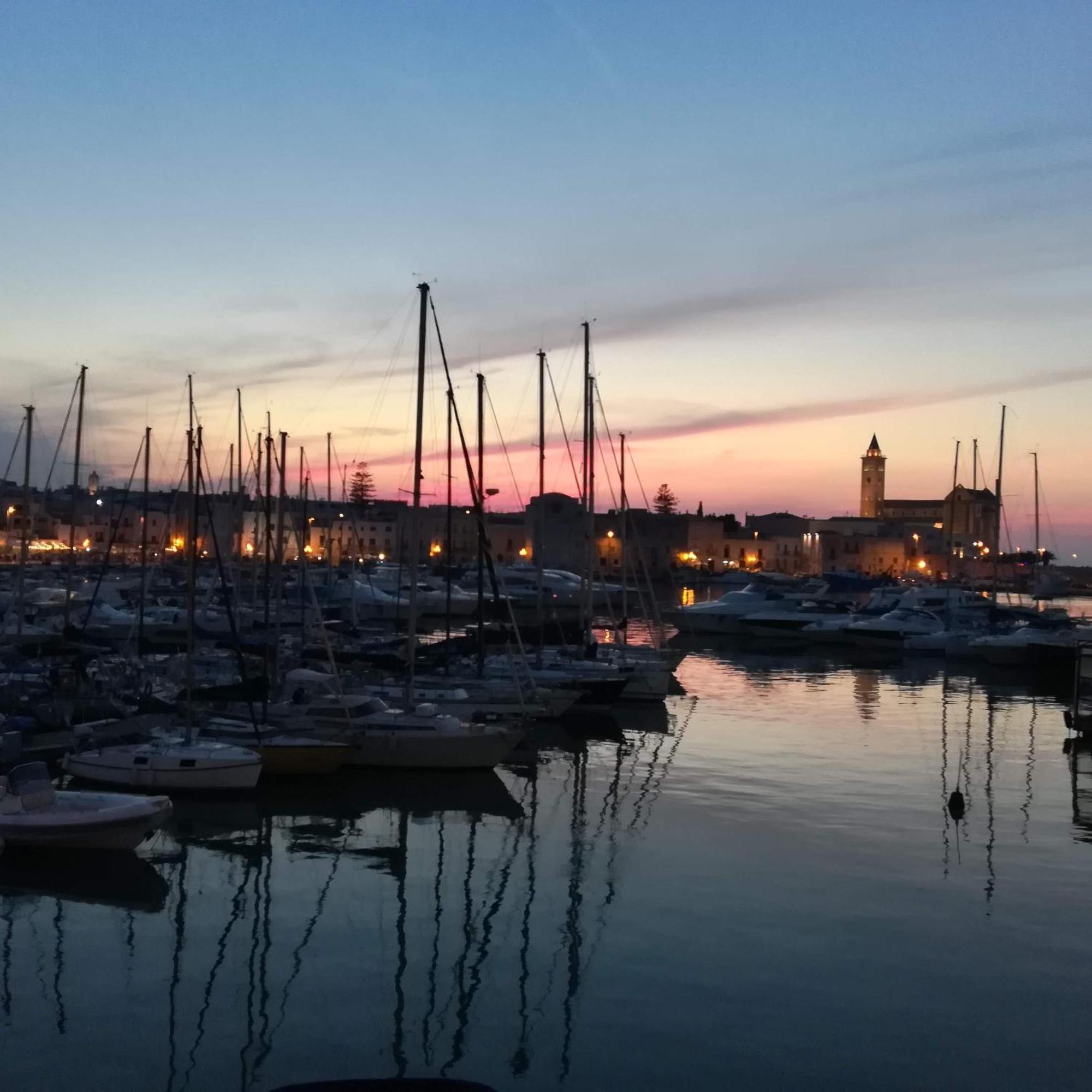 Trani Residence Eksteriør billede